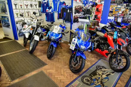 showroom-20.jpg