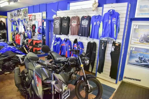 showroom-27.jpg