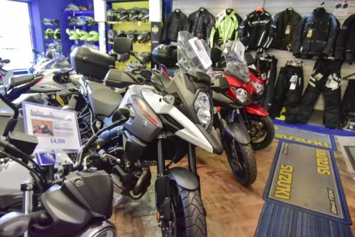 showroom-29.jpg