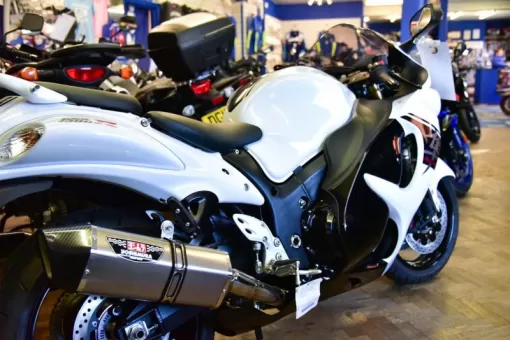 showroom-34.jpg